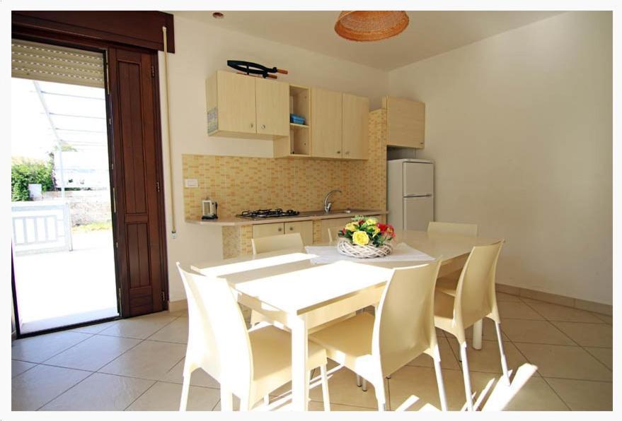 Villette Ninfee Marina di Mancaversa Exterior photo